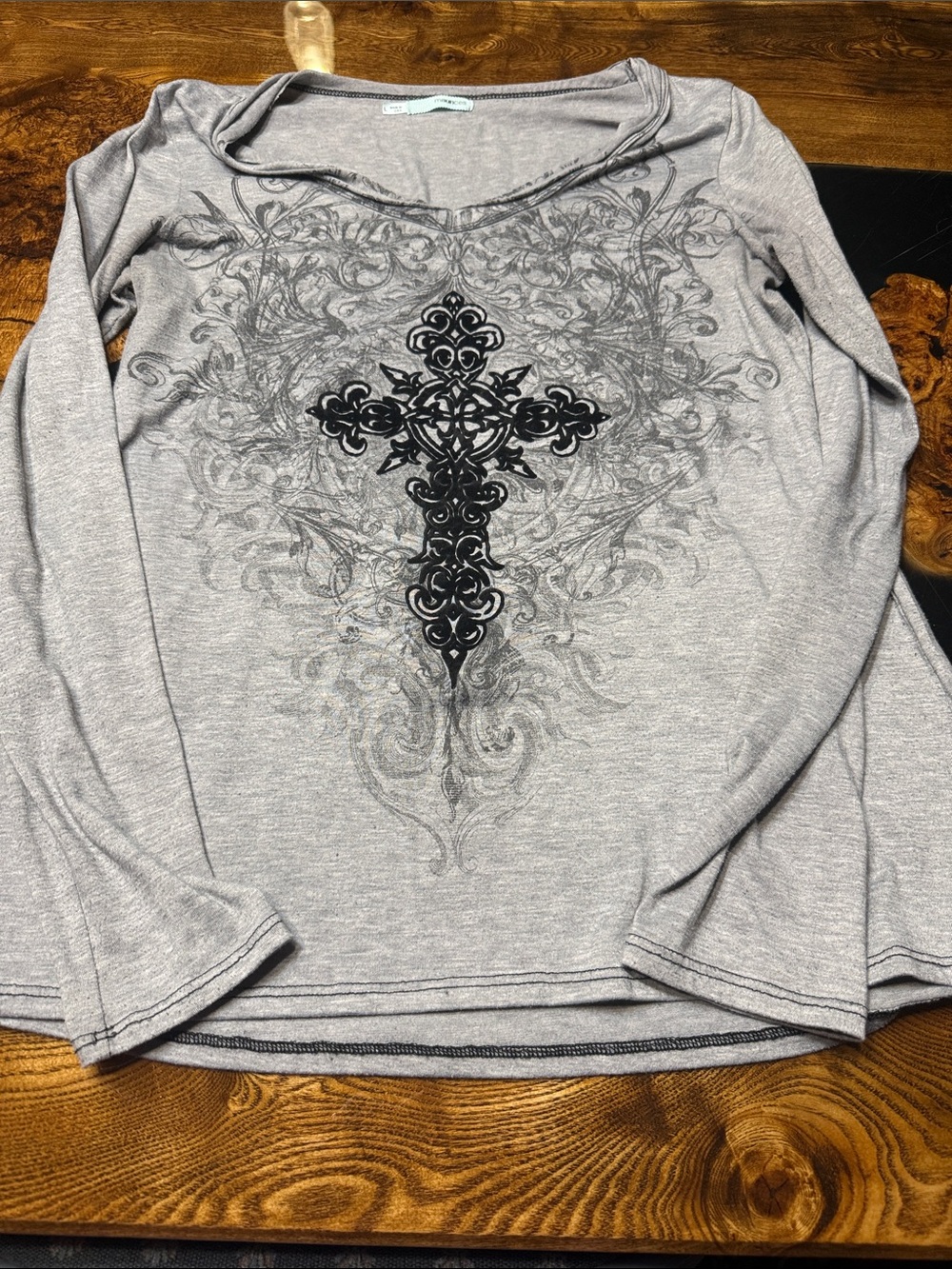 Maurices Light Gray Long-Sleeve Top with Black Ornamental Cross